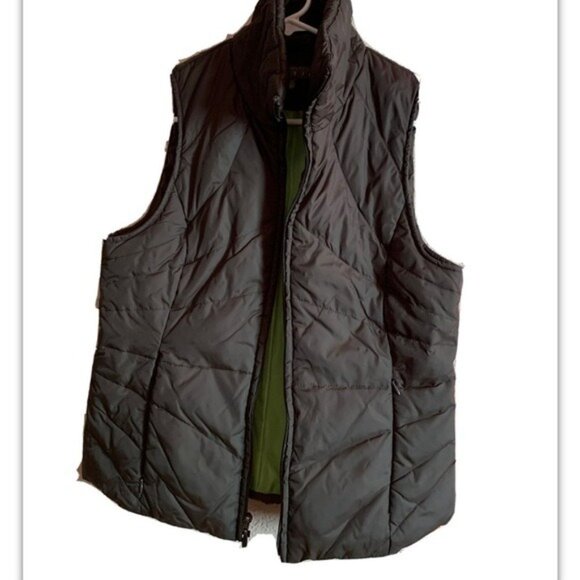 Kenneth Cole Reaction Womens Quilted Black Puffer Vest S/CH Lightweight - Picture 2 of 9